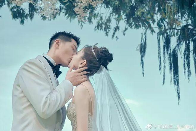 卑鄙的小妖精