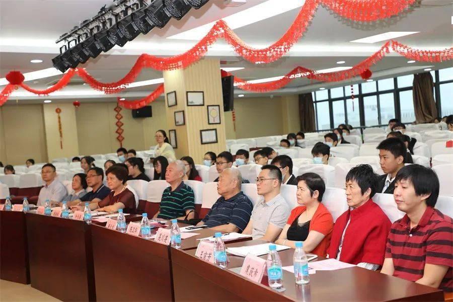 父母不同意我的婚事，该怎么办呢？游戏画面